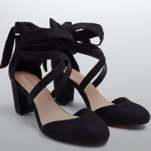 Torrid Black Faux Suede Black Strappy Lace Up Heel Size 7.5